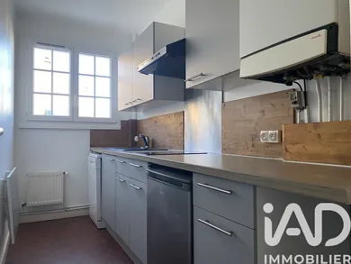 Apartment in Dammarie-lès-Lys (77190)