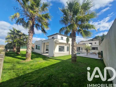 Traditional house in Saint-Geniès-de-Comolas (30150)