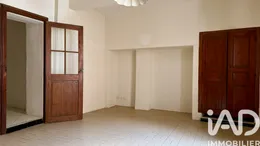 Maison de village à Nézignan-l'Évêque (34120)