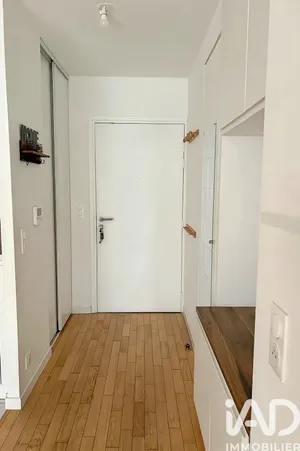 Appartement à Voisins-le-Bretonneux (78960)