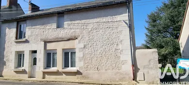 Townhouse in Sainte-Maure-de-Touraine (37800)