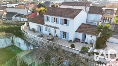 Maison de ville à Châteauneuf-sur-Charente (16120)