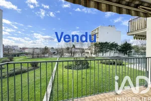 Apartment in Le Bourget (93350)