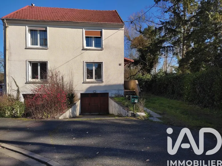 Appartement 3 pièces 75 m² · à Orléans · 75,4 m² · 131 000 €