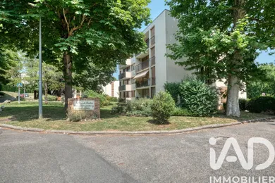 Apartment in Brunoy (91800)