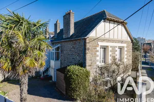 Traditional house in Saint-Malo (35400)