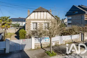Traditional house in Saint-Malo (35400)
