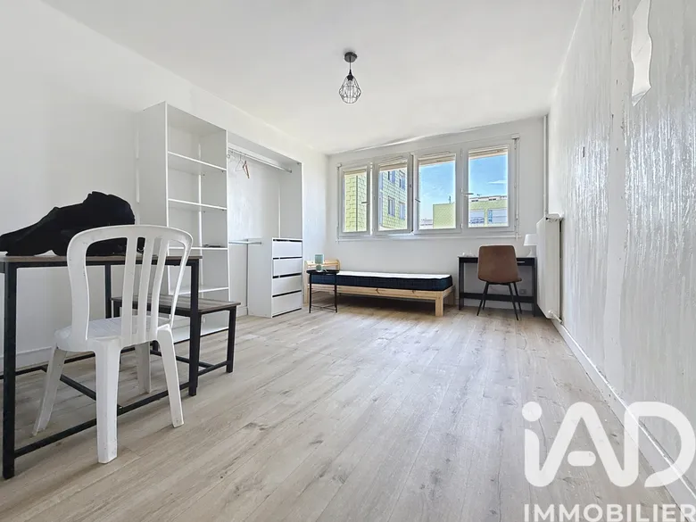 Appartement 4 pièces 71 m² · à Orléans · 71 m² · 108 000 €
