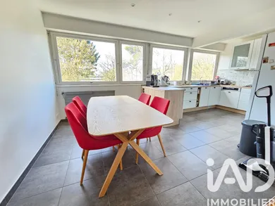 Apartment in Vaux-le-Pénil (77000)
