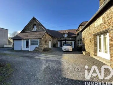 House in La Barre-de-Semilly (50810)