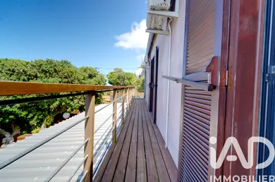 Architectural house in Les avirons (97425)