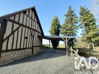 Maison de campagne à Montreuil-le-Henri (72150)