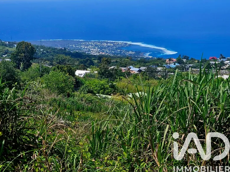 Terrain à Saint-Leu (97424) · 173 000 €
