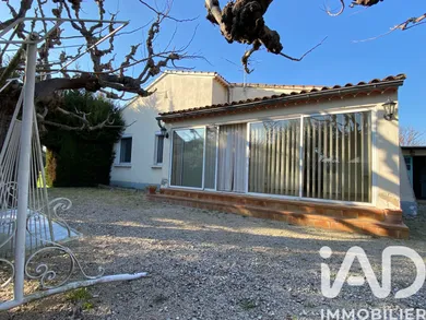 Maison traditionnelle à Jonquières (84150)