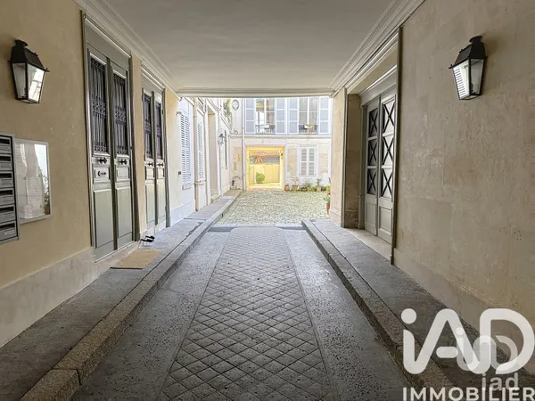 107 biens immobiliers à Versailles (78000) - iad