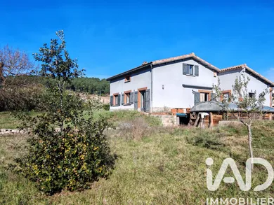 Maison traditionnelle à Saint-Paul-le-Jeune (07460)