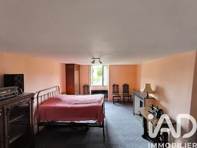 House in Saint-Bard (23260) — 10/18