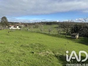 Building plot in Saint-Jory-las-Bloux (24160)
