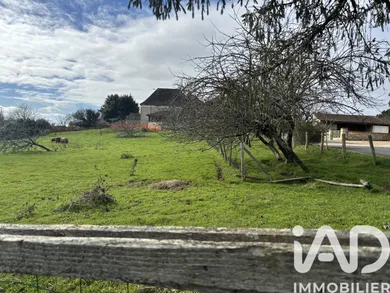 Building plot in Saint-Jory-las-Bloux (24160)