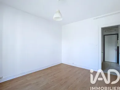 Apartment in Grenoble (38000)