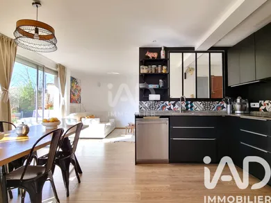 Apartment in Toulouse (31300)