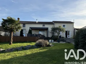 Park home in Mervent (85200)