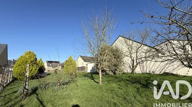 Land in Montauban-de-Bretagne (35360)