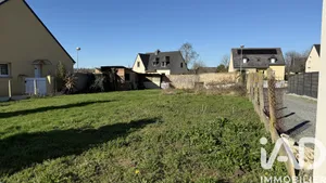 Land in Montauban-de-Bretagne (35360)