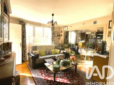 Apartment in Sceaux (92330)