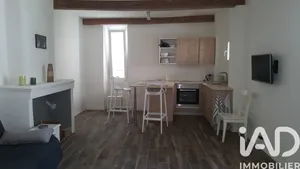 Appartement à Entrevaux (04320)