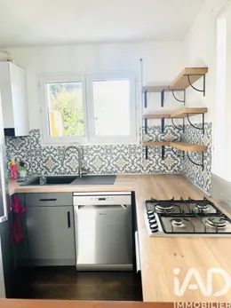 Apartment in La Rochelle (17000)