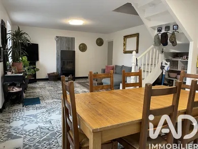 Traditional house in Plougonver (22810)