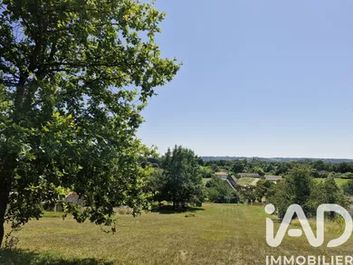 Terrain à bâtir à Montcaret (24230)
