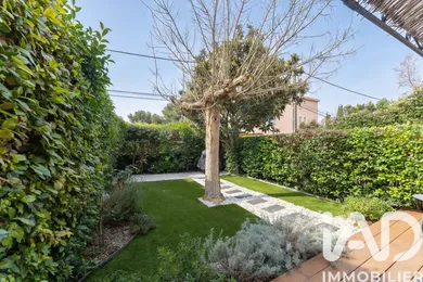 Apartment in Aix-en-Provence (13090)