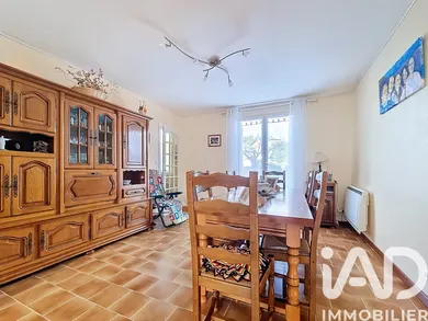 Maison traditionnelle à Ozoir-la-Ferrière (77330)