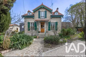 Maison à Valréas (84600)