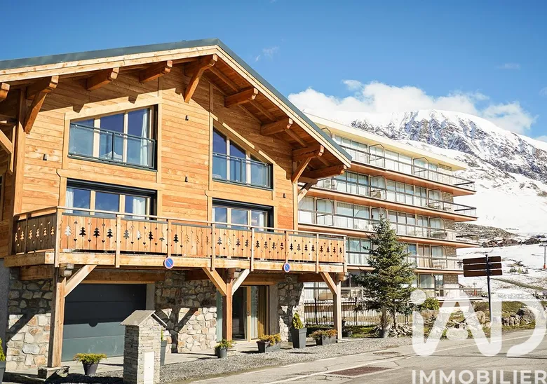 Maison 7 pièces 188 m² · à Huez · 188 m² · 2 999 000 €