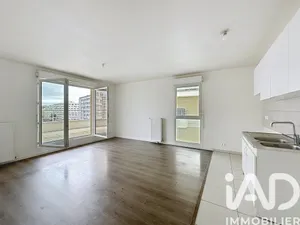 Apartment in Chelles (77500)