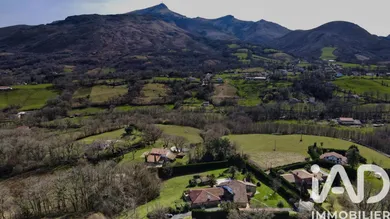 Architectural house in Urrugne (64122)