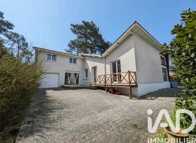 House in Arcachon (33120)