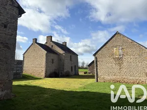 Mansion in Lassay-les-Châteaux (53110)