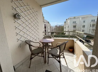 Apartment in Noisy-le-Grand (93160)