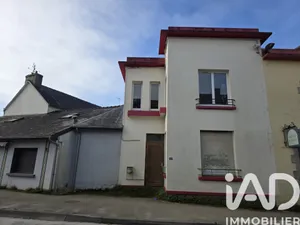 Building in Clohars-Carnoët (29360)