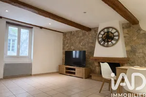 Maison de village à Claviers (83830)