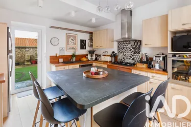 House in Indre (44610)