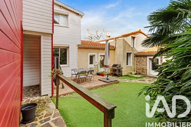 Maison à Indre (44610)