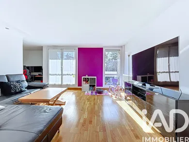 Apartment in Créteil (94000)