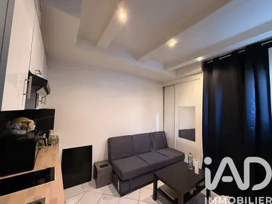 Studio in Clichy (92110)