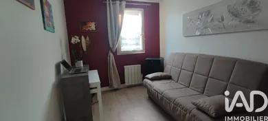 Duplex in Houdan (78550)