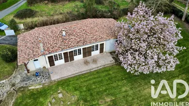 Maison traditionnelle à Exideuil-sur-Vienne (16150)